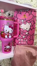 Cargar imagen en el visor de la galería, Vaso Térmico Hello Kitty fresa 40 oz –
